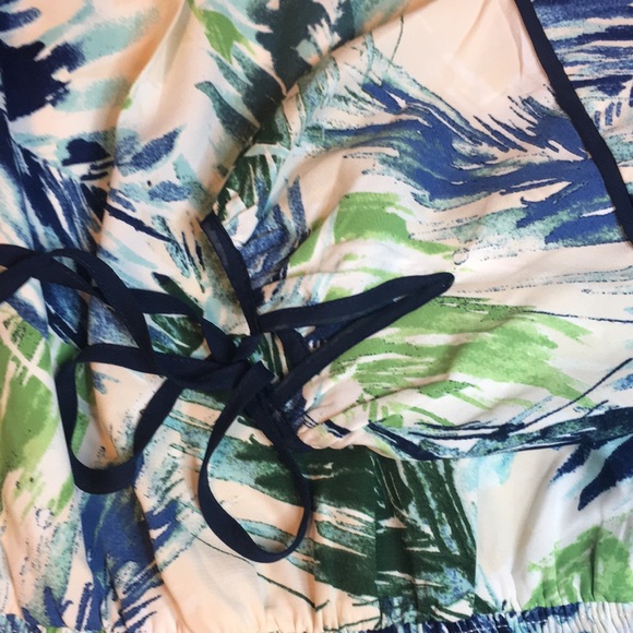 Adelyn Rae NEW Tropical Cold Shoulder Dress - Picture 5 of 7